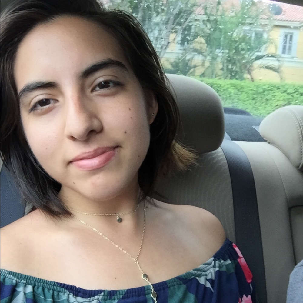 Meet your Posher, Maria